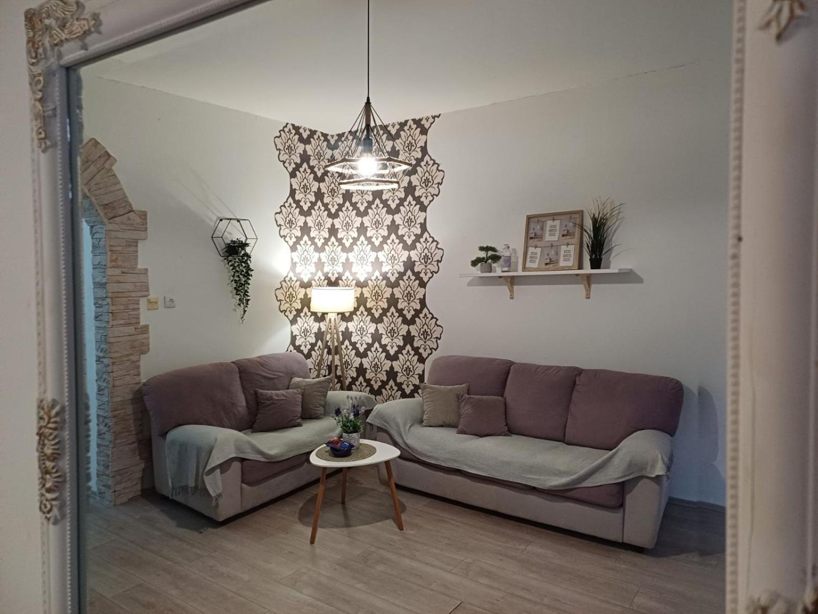 Apartment Green Free Private Parking Novi Sad Exterior photo